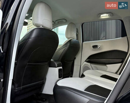 Черный Джип Компас, объемом двигателя 2.36 л и пробегом 55 тыс. км за 16900 $, фото 30 на Automoto.ua