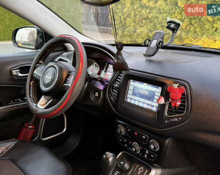 Черный Джип Компас, объемом двигателя 2.4 л и пробегом 174 тыс. км за 15700 $, фото 29 на Automoto.ua