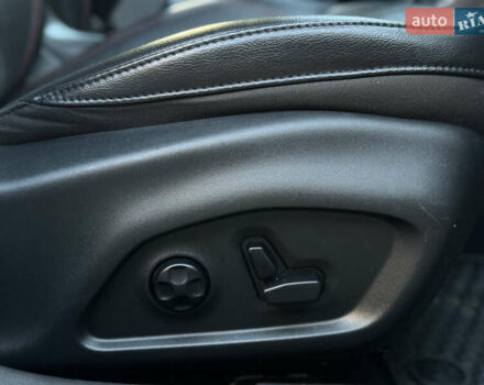 Джип Compass 2019 у Луцьку на Automoto.ua Чорний Джип Compass, об'ємом двигуна 2 л та пробігом 231 тис. км за 18999 $, фото 29 на Automoto.ua