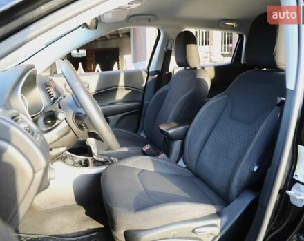 Черный Джип Компас, объемом двигателя 2.4 л и пробегом 52 тыс. км за 16500 $, фото 6 на Automoto.ua