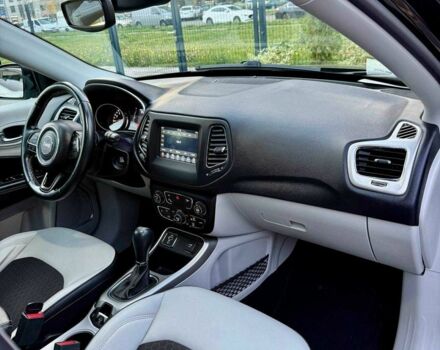 Черный Джип Компас, объемом двигателя 2.4 л и пробегом 55 тыс. км за 16900 $, фото 16 на Automoto.ua