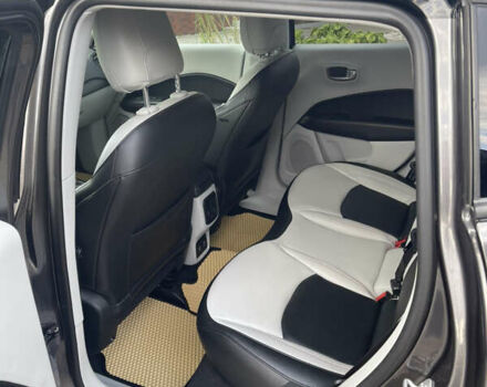 Черный Джип Компас, объемом двигателя 2.4 л и пробегом 97 тыс. км за 16200 $, фото 6 на Automoto.ua