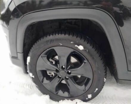 Черный Джип Компас, объемом двигателя 2.4 л и пробегом 57 тыс. км за 8900 $, фото 4 на Automoto.ua