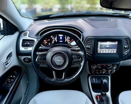 Черный Джип Компас, объемом двигателя 2.4 л и пробегом 55 тыс. км за 16900 $, фото 9 на Automoto.ua