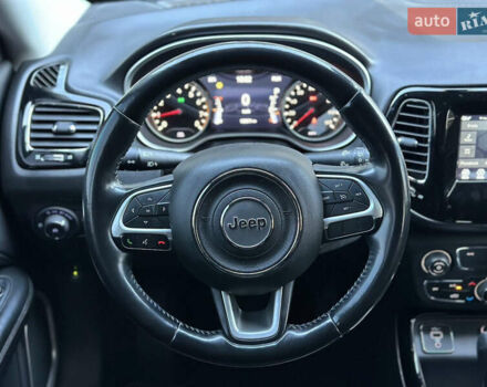 Черный Джип Компас, объемом двигателя 2.4 л и пробегом 159 тыс. км за 14200 $, фото 23 на Automoto.ua