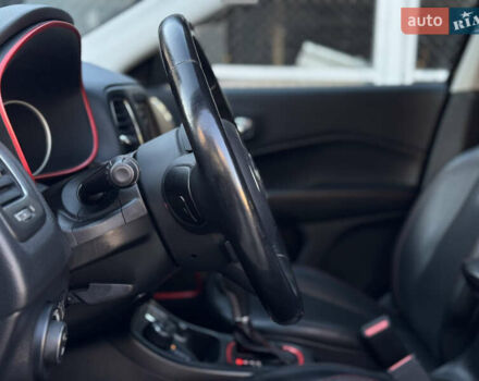 Джип Compass 2019 у Луцьку на Automoto.ua Чорний Джип Compass, об'ємом двигуна 2 л та пробігом 231 тис. км за 18999 $, фото 43 на Automoto.ua
