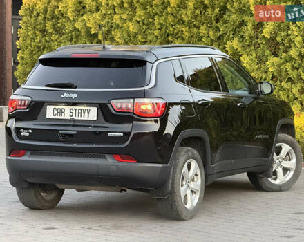 Черный Джип Компас, объемом двигателя 2.4 л и пробегом 174 тыс. км за 15700 $, фото 2 на Automoto.ua