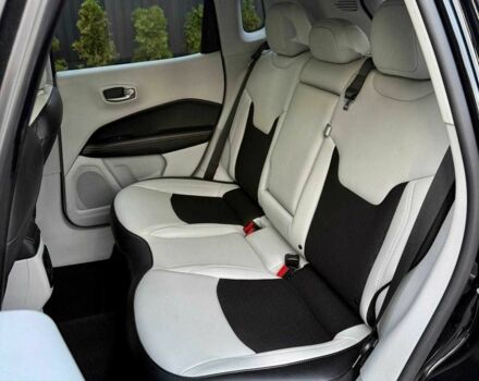 Черный Джип Компас, объемом двигателя 2.4 л и пробегом 55 тыс. км за 16900 $, фото 13 на Automoto.ua