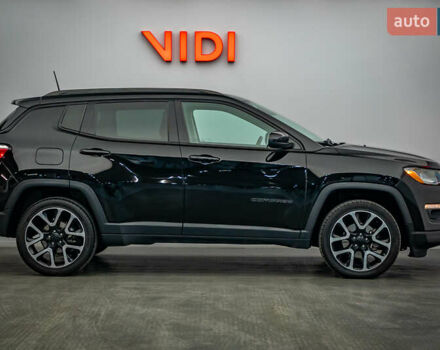 Джип Compass 2019 у Києві на Automoto.ua Чорний Джип Compass, об'ємом двигуна 2.4 л та пробігом 101 тис. км за 15402 $, фото 3 на Automoto.ua