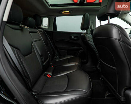 Джип Compass 2019 у Києві на Automoto.ua Чорний Джип Compass, об'ємом двигуна 2.4 л та пробігом 101 тис. км за 15402 $, фото 21 на Automoto.ua