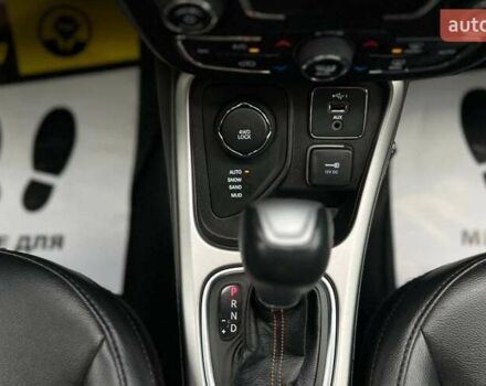 Черный Джип Компас, объемом двигателя 2.36 л и пробегом 138 тыс. км за 15700 $, фото 13 на Automoto.ua