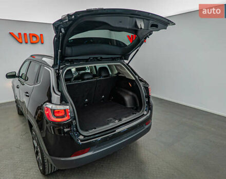 Джип Compass 2019 у Києві на Automoto.ua Чорний Джип Compass, об'ємом двигуна 2.4 л та пробігом 101 тис. км за 15402 $, фото 6 на Automoto.ua