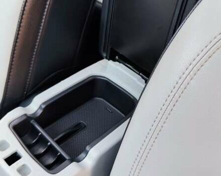 Черный Джип Компас, объемом двигателя 2.4 л и пробегом 53 тыс. км за 16700 $, фото 4 на Automoto.ua