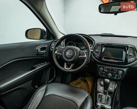 Джип Compass 2019 у Києві на Automoto.ua Чорний Джип Compass, об'ємом двигуна 2.4 л та пробігом 101 тис. км за 15402 $, фото 12 на Automoto.ua