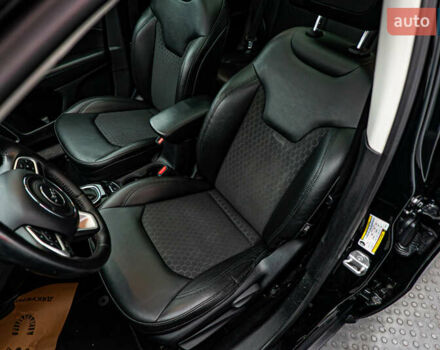 Джип Compass 2019 у Києві на Automoto.ua Чорний Джип Compass, об'ємом двигуна 2.4 л та пробігом 101 тис. км за 15402 $, фото 10 на Automoto.ua