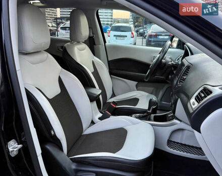 Черный Джип Компас, объемом двигателя 2.36 л и пробегом 55 тыс. км за 16900 $, фото 31 на Automoto.ua