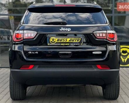 Черный Джип Компас, объемом двигателя 2.36 л и пробегом 138 тыс. км за 15700 $, фото 4 на Automoto.ua