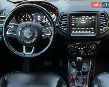 Джип Compass 2019 у Луцьку на Automoto.ua Чорний Джип Compass, об'ємом двигуна 2 л та пробігом 231 тис. км за 18999 $, фото 27 на Automoto.ua