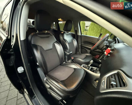 Черный Джип Компас, объемом двигателя 2.4 л и пробегом 174 тыс. км за 15700 $, фото 26 на Automoto.ua