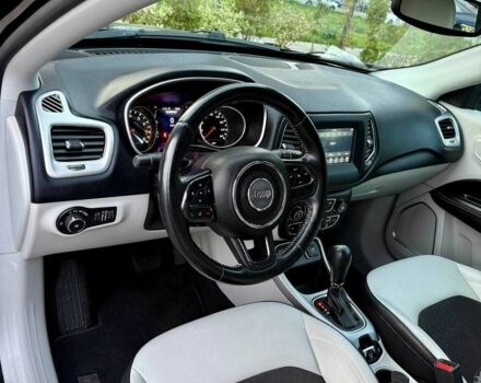 Черный Джип Компас, объемом двигателя 2.4 л и пробегом 55 тыс. км за 16900 $, фото 8 на Automoto.ua