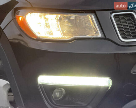 Черный Джип Компас, объемом двигателя 2.4 л и пробегом 174 тыс. км за 15700 $, фото 12 на Automoto.ua