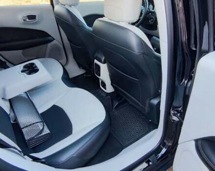 Черный Джип Компас, объемом двигателя 2.4 л и пробегом 53 тыс. км за 16700 $, фото 11 на Automoto.ua