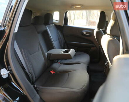Черный Джип Компас, объемом двигателя 2.4 л и пробегом 52 тыс. км за 16500 $, фото 8 на Automoto.ua