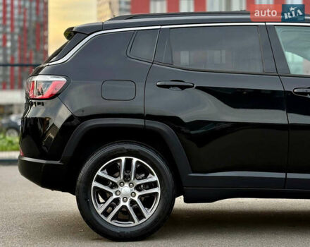 Черный Джип Компас, объемом двигателя 2.36 л и пробегом 55 тыс. км за 16900 $, фото 10 на Automoto.ua