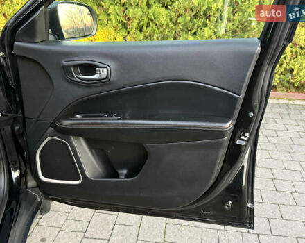 Черный Джип Компас, объемом двигателя 2.4 л и пробегом 174 тыс. км за 15700 $, фото 31 на Automoto.ua