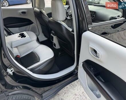 Чорний Джип Compass, об'ємом двигуна 2.4 л та пробігом 128 тис. км за 15400 $, фото 28 на Automoto.ua