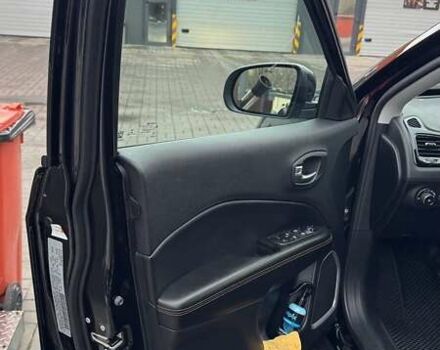 Черный Джип Компас, объемом двигателя 2.36 л и пробегом 76 тыс. км за 17700 $, фото 3 на Automoto.ua