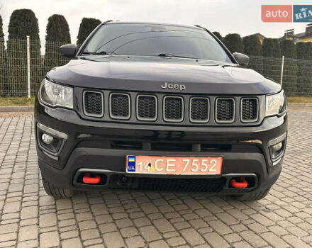 Черный Джип Компас, объемом двигателя 2.36 л и пробегом 82 тыс. км за 17499 $, фото 3 на Automoto.ua