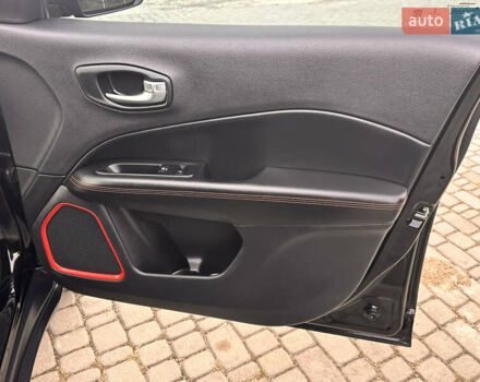 Черный Джип Компас, объемом двигателя 2.36 л и пробегом 82 тыс. км за 17499 $, фото 17 на Automoto.ua