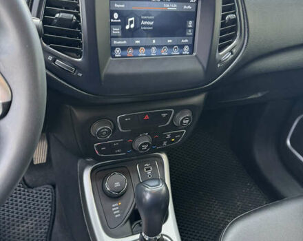 Черный Джип Компас, объемом двигателя 2.36 л и пробегом 20 тыс. км за 16999 $, фото 19 на Automoto.ua