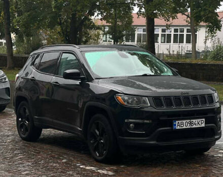 Черный Джип Компас, объемом двигателя 2.4 л и пробегом 150 тыс. км за 17000 $, фото 5 на Automoto.ua