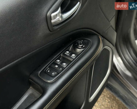 Черный Джип Компас, объемом двигателя 2.36 л и пробегом 154 тыс. км за 18999 $, фото 22 на Automoto.ua