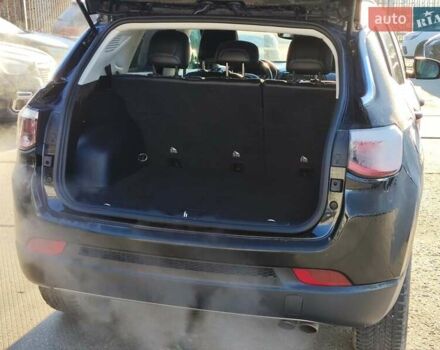 Черный Джип Компас, объемом двигателя 2.4 л и пробегом 52 тыс. км за 17240 $, фото 7 на Automoto.ua