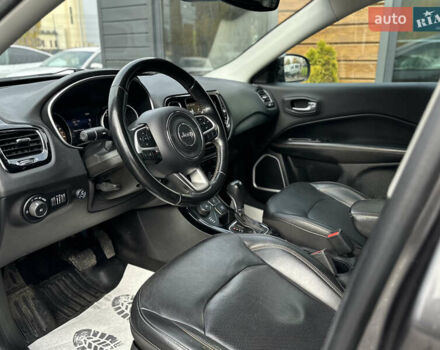 Черный Джип Компас, объемом двигателя 2.36 л и пробегом 154 тыс. км за 18999 $, фото 26 на Automoto.ua