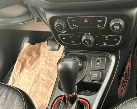 Черный Джип Компас, объемом двигателя 2.36 л и пробегом 82 тыс. км за 17499 $, фото 27 на Automoto.ua