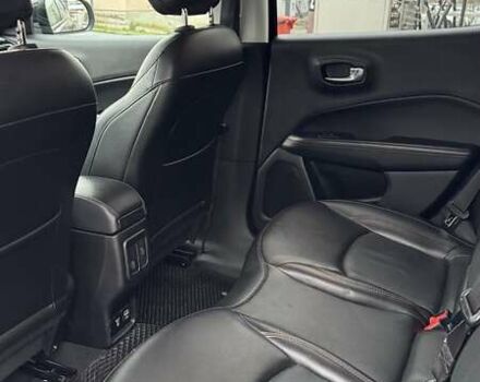 Черный Джип Компас, объемом двигателя 2.36 л и пробегом 76 тыс. км за 17700 $, фото 4 на Automoto.ua