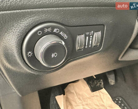 Черный Джип Компас, объемом двигателя 2.36 л и пробегом 82 тыс. км за 17499 $, фото 15 на Automoto.ua