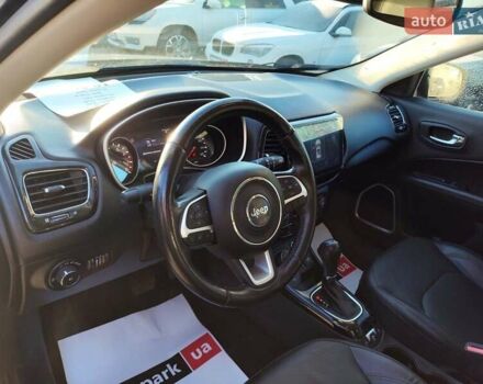 Черный Джип Компас, объемом двигателя 2.4 л и пробегом 52 тыс. км за 17240 $, фото 16 на Automoto.ua