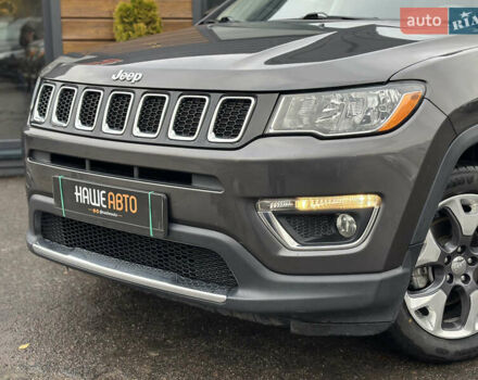 Черный Джип Компас, объемом двигателя 2.36 л и пробегом 154 тыс. км за 18999 $, фото 5 на Automoto.ua