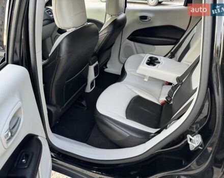 Чорний Джип Compass, об'ємом двигуна 2.4 л та пробігом 128 тис. км за 15400 $, фото 30 на Automoto.ua