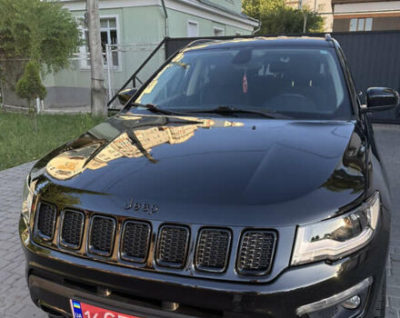 Джип Compass 2020 у Івано-Франківську на Automoto.ua Чорний Джип Compass, об'ємом двигуна 2.4 л та пробігом 41 тис. км за 16600 $, фото 1 на Automoto.ua
