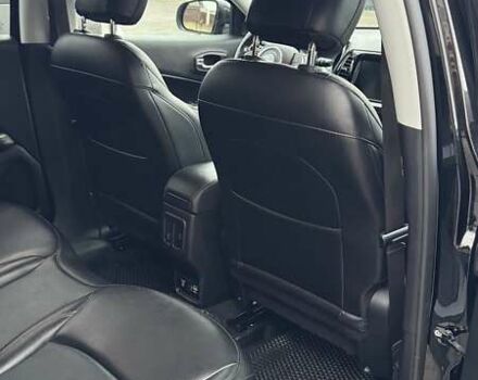 Черный Джип Компас, объемом двигателя 2.36 л и пробегом 76 тыс. км за 17700 $, фото 6 на Automoto.ua