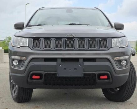 Чорний Джип Compass, об'ємом двигуна 2.4 л та пробігом 49 тис. км за 11000 $, фото 1 на Automoto.ua