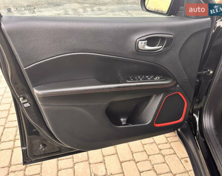 Черный Джип Компас, объемом двигателя 2.36 л и пробегом 82 тыс. км за 17499 $, фото 14 на Automoto.ua