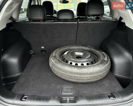 Черный Джип Компас, объемом двигателя 2.36 л и пробегом 154 тыс. км за 18999 $, фото 17 на Automoto.ua