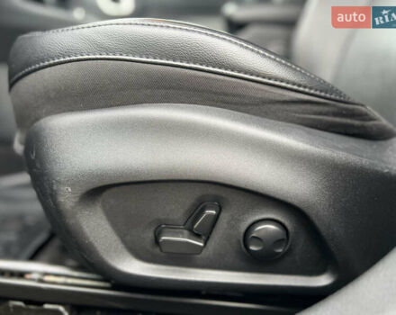 Черный Джип Компас, объемом двигателя 2.4 л и пробегом 38 тыс. км за 21500 $, фото 9 на Automoto.ua